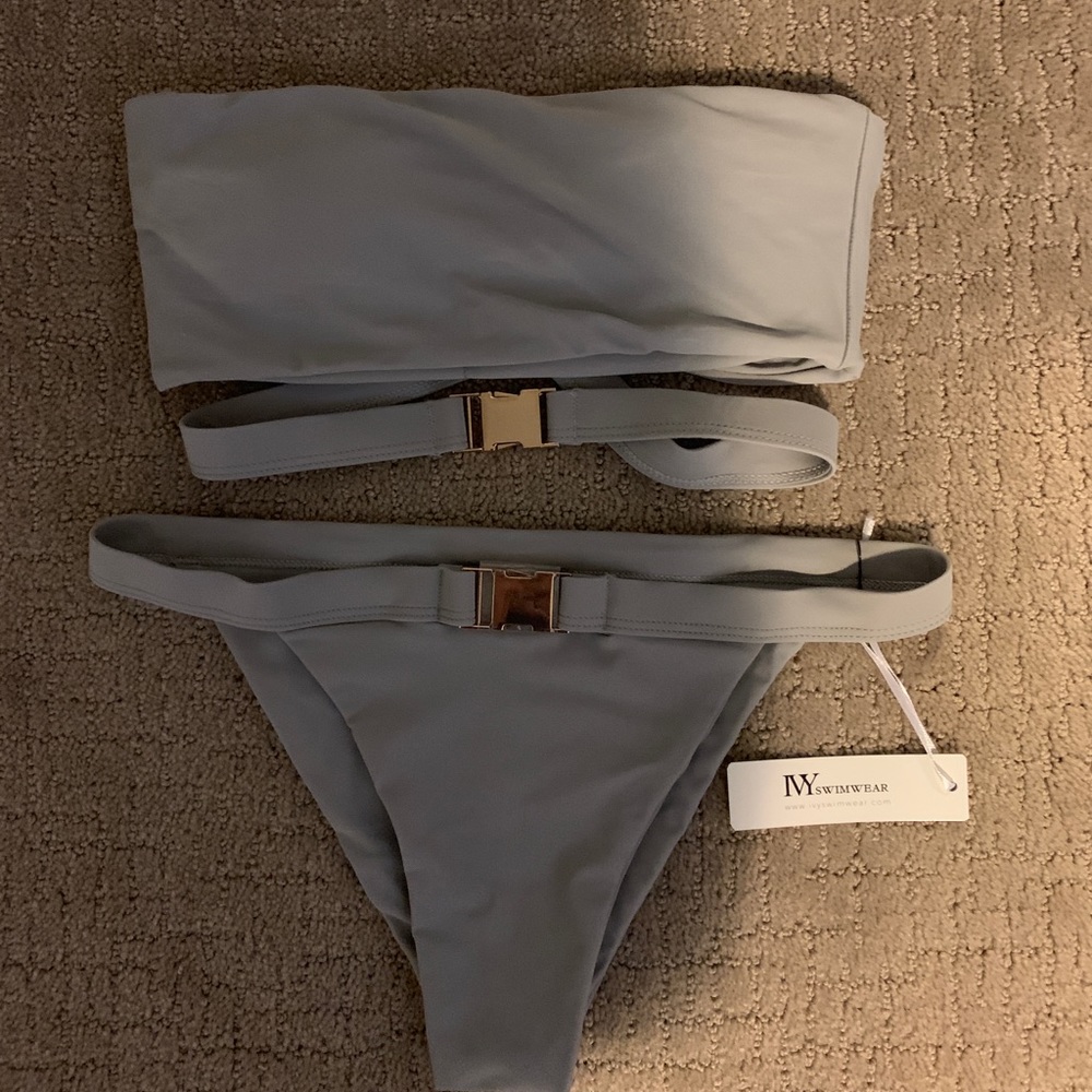 New bikini never worn